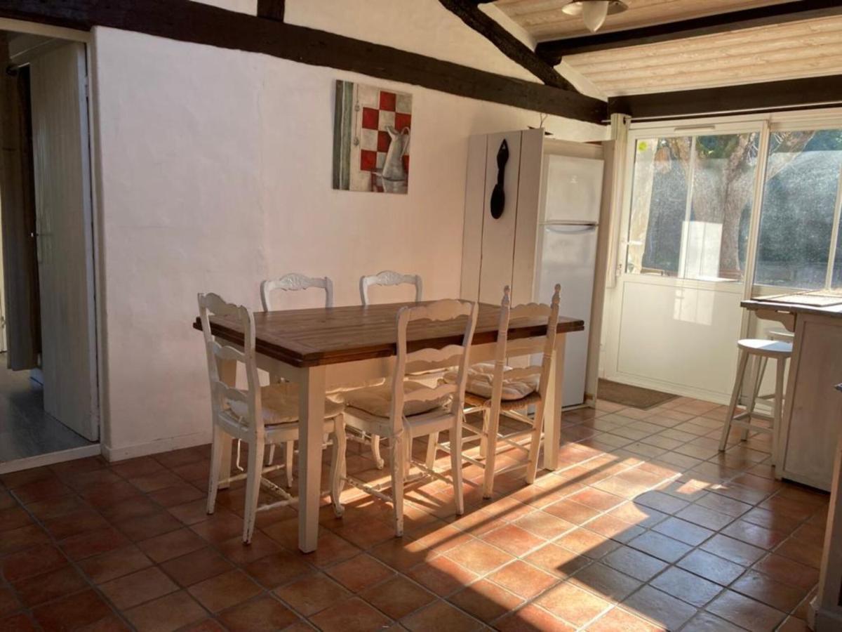 Le Chai Maison De Charme Pour Tribu Joyeuse Le Château-dʼOléron エクステリア 写真